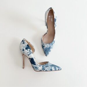 Mix No. 6 Artistic Blue and White Heels